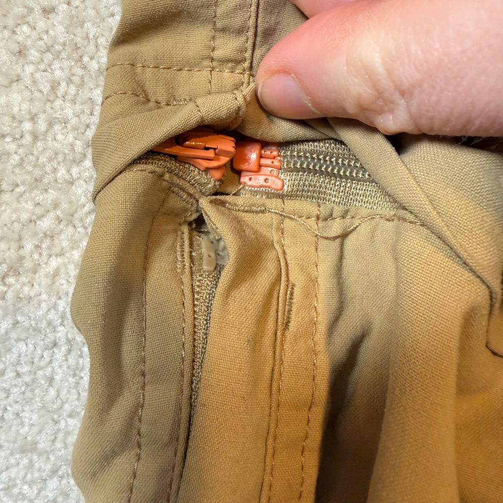 REI Co-op Convertible Cargo Pants Mens 42x30 Tan Sahara Hiking Zip Off Stretch - Picture 5 of 12